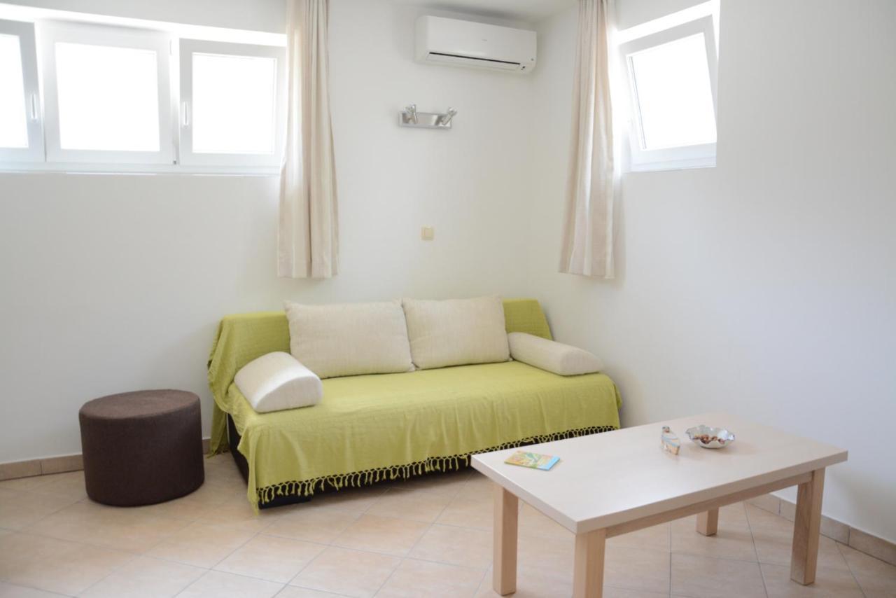 Apartments Marina Razanac Bagian luar foto